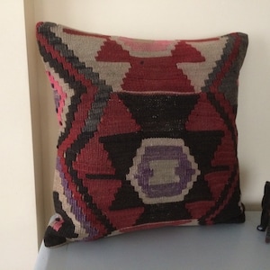 Southwest Kilim Pillow Cover 20x20 -Aztec Throw Pillow -Large Turkish Pillow -Carpet Pillow Decorative -Antique Cushion Cover -Decor Pillow