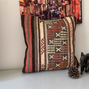 Turkish Rug Pillow Case 16x16, Handmade Kilim Pillow Cover -Calm Home Decor -Square Cushion -Decorative Throw Couch