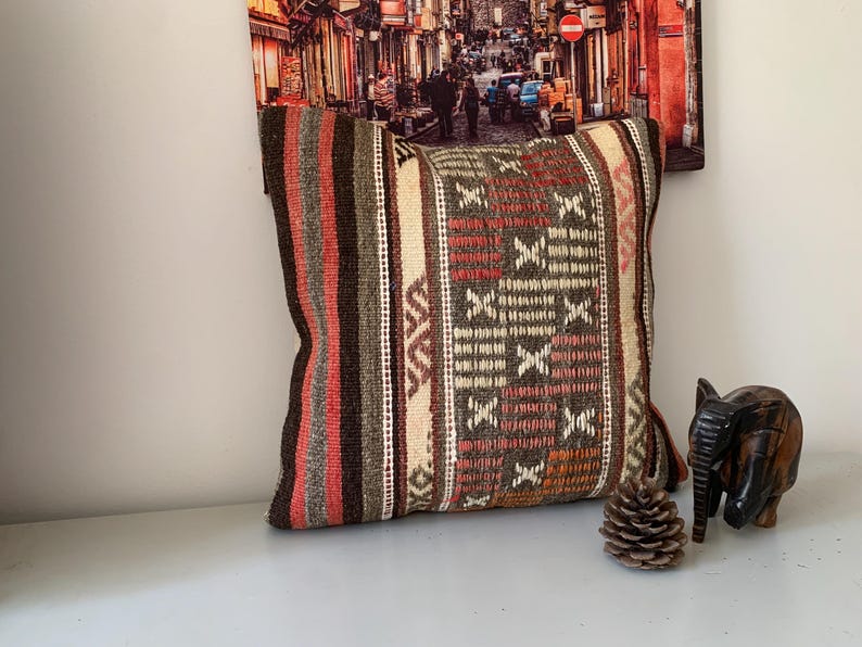 Turkish Rug Pillow Case 16x16, Handmade Kilim Pillow Cover -Calm Home Decor -Square Cushion -Decorative Throw Couch