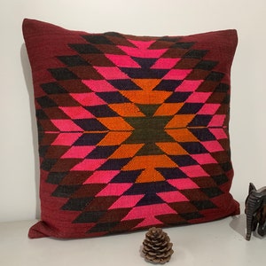 Large Throw Pillow Cover 24x24 -Floor Cushion Cover -Southwestern Pillowcase -Turkish Pillow -Kilim Pillow -Navajo Pillow Couch-Decor Pillow