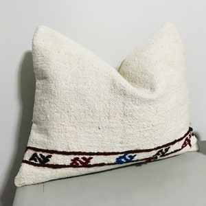 Decorative Throw Pillow Covers -16x20 Pillow Case -Lumbar Kilim Pillow Cover -Home Decor -Turkish Pillow -Large Couch Pillow -Carpet Cushion