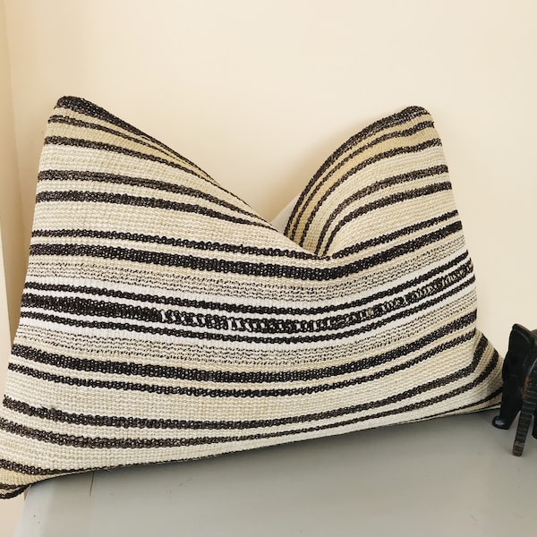Wool Turkish Pillow 16x24 -Textured Throw Pillow -Anatolian Kilim Pillow Covers -Boho Decor Pillow -Tribal Cushion for Sofa -Large Lumbar