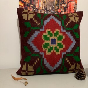 Kilim Throw Pillow, 20x20 Floral Kilim pillow -Large Couch Cushion -Rug Pillow Cover -Turkish Pillow Case -Office Decor -Euro Sham Cover