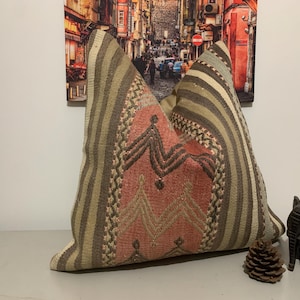 Anatolian Pillow Cover 20x20 Vintage Decor Pillow -Turkish Kilim Pillow -Rug Throw Pillow -Geometric Pillow -Kilim Cushion -Handwoven Pillow