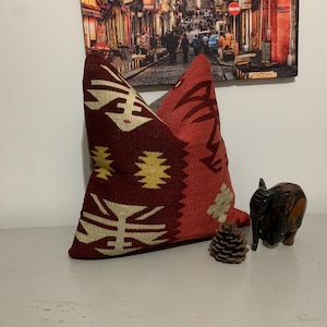 Funda de cojín Kilim de 40x40 cm: Cojín de sofá tejido a mano en lana turca. imagen 1