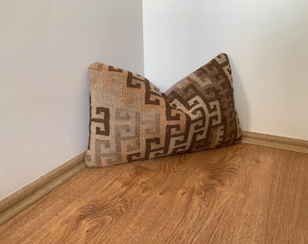 Throw Pillow 12x20 -Lumbar Pillow Cover -Turkish Kilim Pillow Cover -Modern Boho Decor -Rug Carpet Pillow -Couch Cushion -Tribal Pillow Case