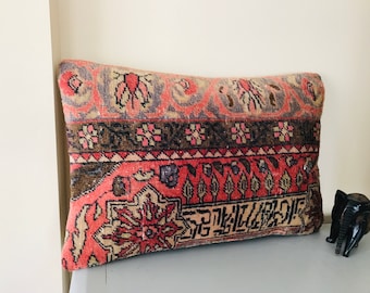 Decorative Carpet Pillow Cover -16x24 Rug Throw Pillow Case -Brown Pink Pillow -Floral Turkish Kilim Pillow -Rectangle Cushion -Home Decor