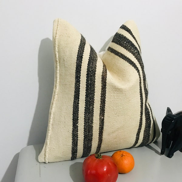 Striped Accent Throw Pillow Cover -16x16 Carpet Kilim Pillow -Sofa Pillow Case -Living Room Decor -Outdoor Pillow -Boho Cushion Kelim Kissen