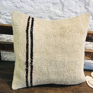 Federa per cuscino in canapa beige e nero - 20x20 - Federa per cuscino Kilim turco - Cuscino a righe organiche - Arredamento tribale per la casa - Design per divano - Cuscino decorativo per divano