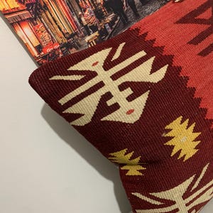 Funda de cojín Kilim de 40x40 cm: Cojín de sofá tejido a mano en lana turca. imagen 10