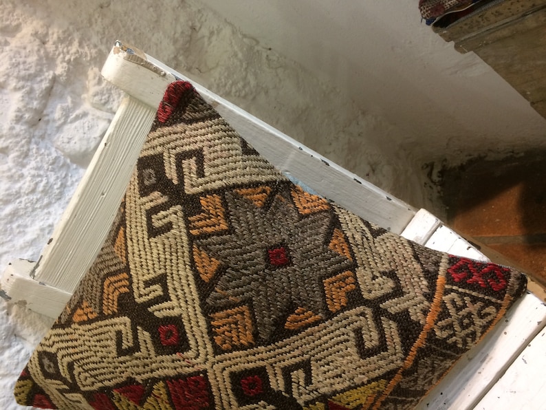 16x16 Southwestern Decor Turkey Cushion Kilim Pillow Turkish Vintage Items Couch Decorative Pillow Red Gray Navajo Throw Pillow Covers