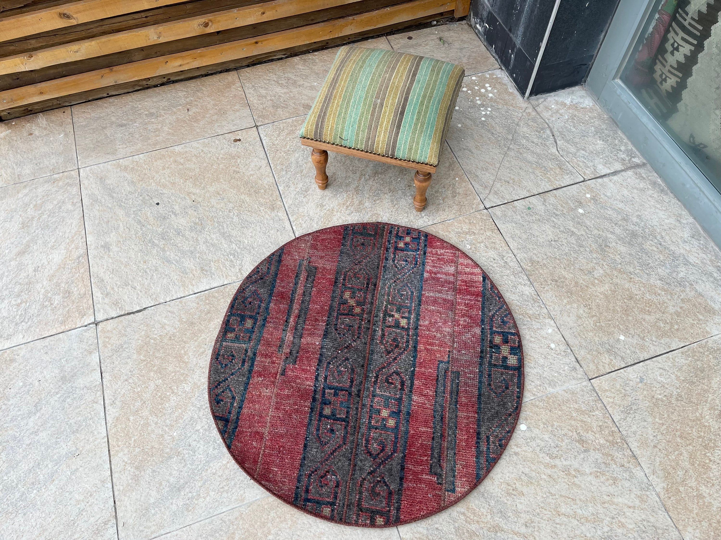 Round Rug Red Round Rug Round Vintage Rug Small Round Etsy