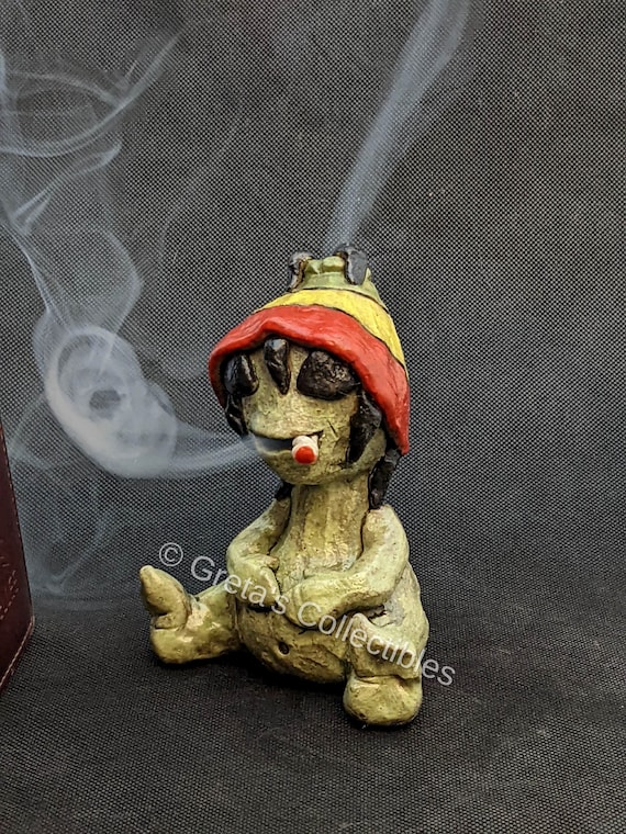 Rasta Alien, Incense Burner, Little Green Men, OOAK, Ceramic Rasta Alien, Alien Figurine, Smoking Alien, Area 51, Handmade Alien, Whimsical
