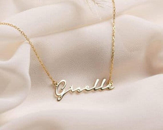 Signature Horizontal Chain