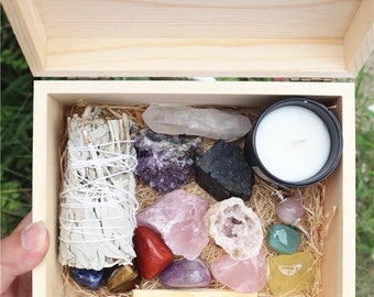 7 Chakras balance crystals and stones Gift set, 15 pc healing crystals and stones kit , Spiritual gift box, Beginner crystal kit