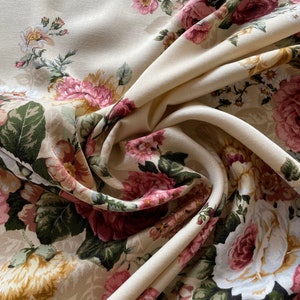 Curtains vintage romantic English pink, white and golden yellow roses on a cream Buckingham fabric range image 9