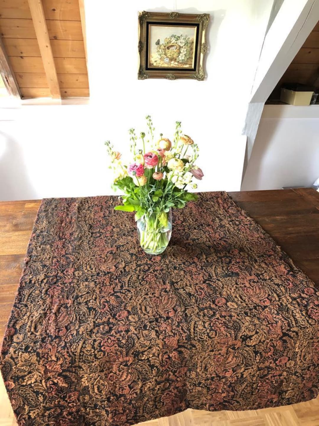 Mantel tejido antiguo en colores dramáticos de negro, rojo y dorado - Etsy  México, image size:1080x1440