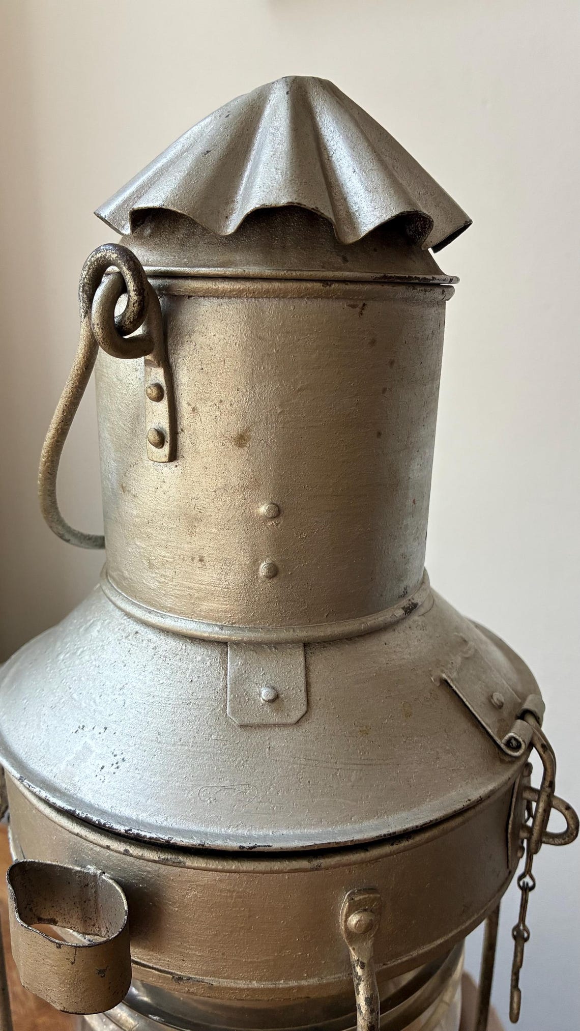 Vintage Ship's Anchor Lantern, Galvanized Steel Boat Light, Authentic Maritime Decor, photo 3 sur 5