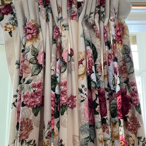 Curtains vintage romantic English pink, white and golden yellow roses on a cream Buckingham fabric range image 6