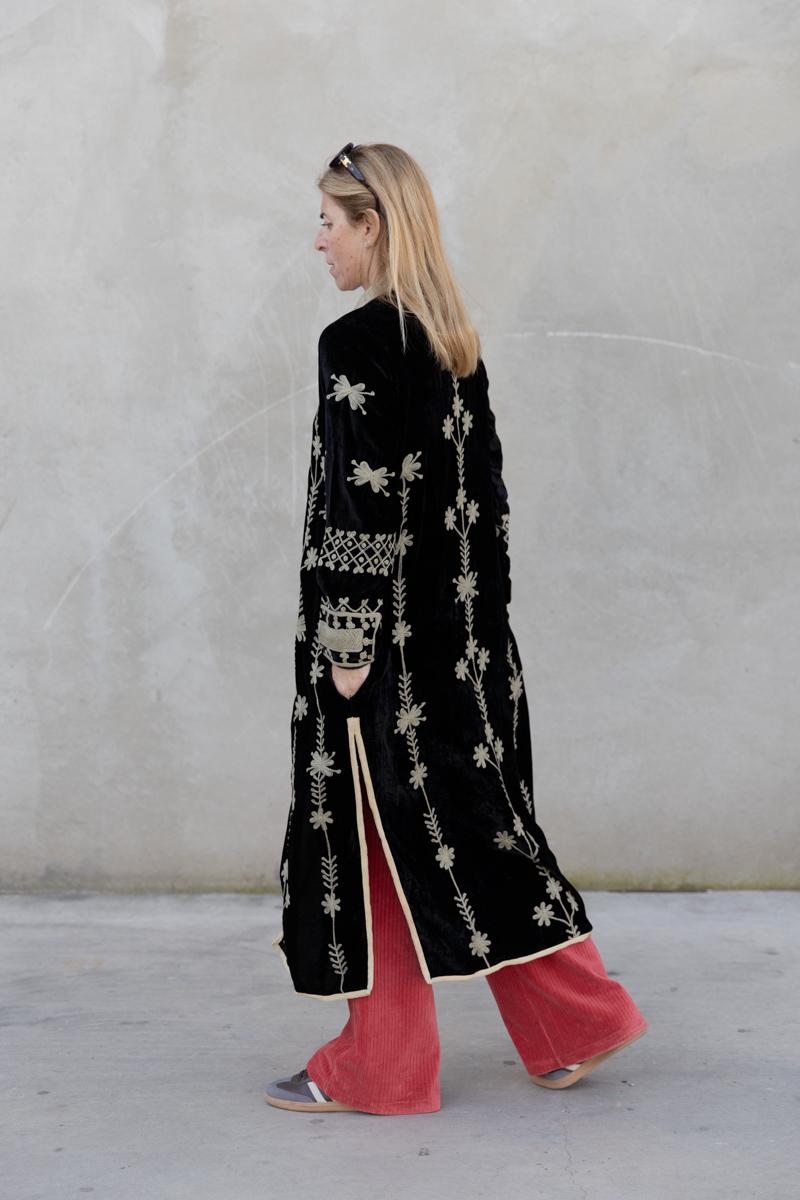 ZW COLLECTION 刺繍入りベルベットキモノ - ブラック | ZARA