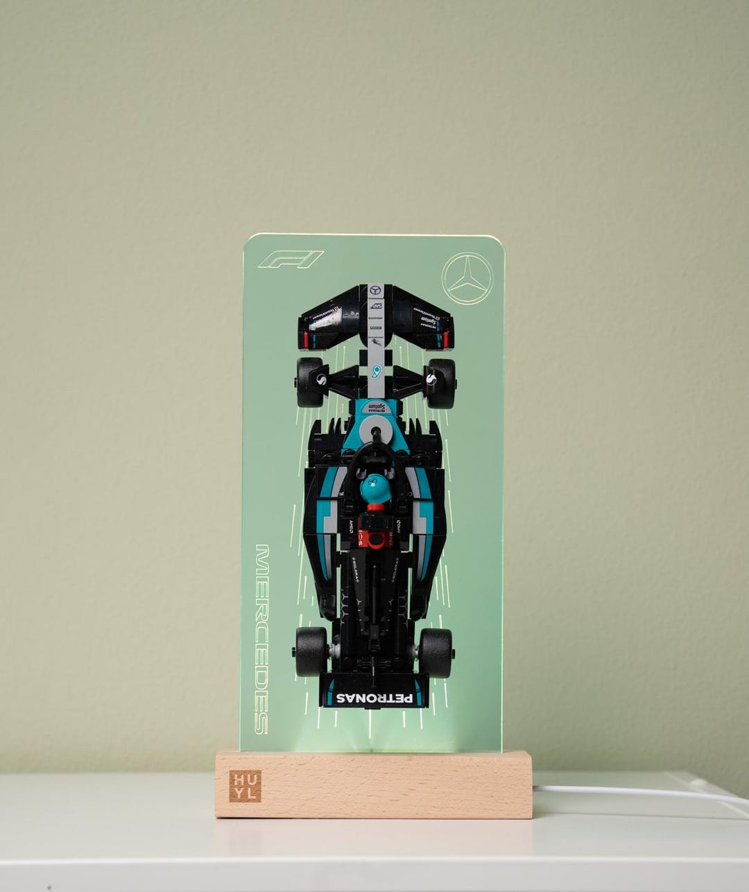 HUYL Wood Lamp Display for LEGO Speed Champions 77244 F1 Mercedes-amg ...