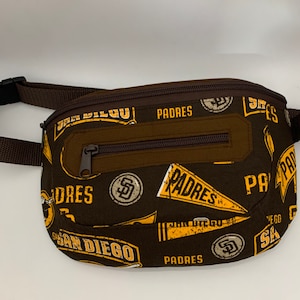 Bauchtasche/ Sling Bag