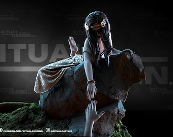 Isla 1:10 Scale Statue
