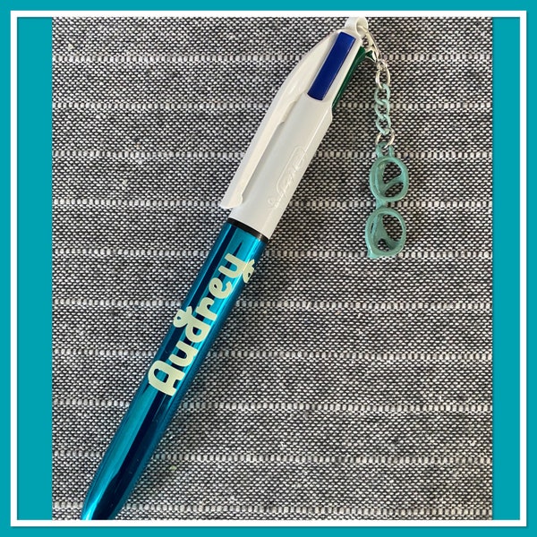 Personalized 4-color bic pen with charm