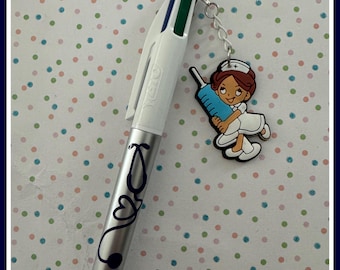 Penna Bic personalizzata a 4 colori con ciondolo infermiere/assistente