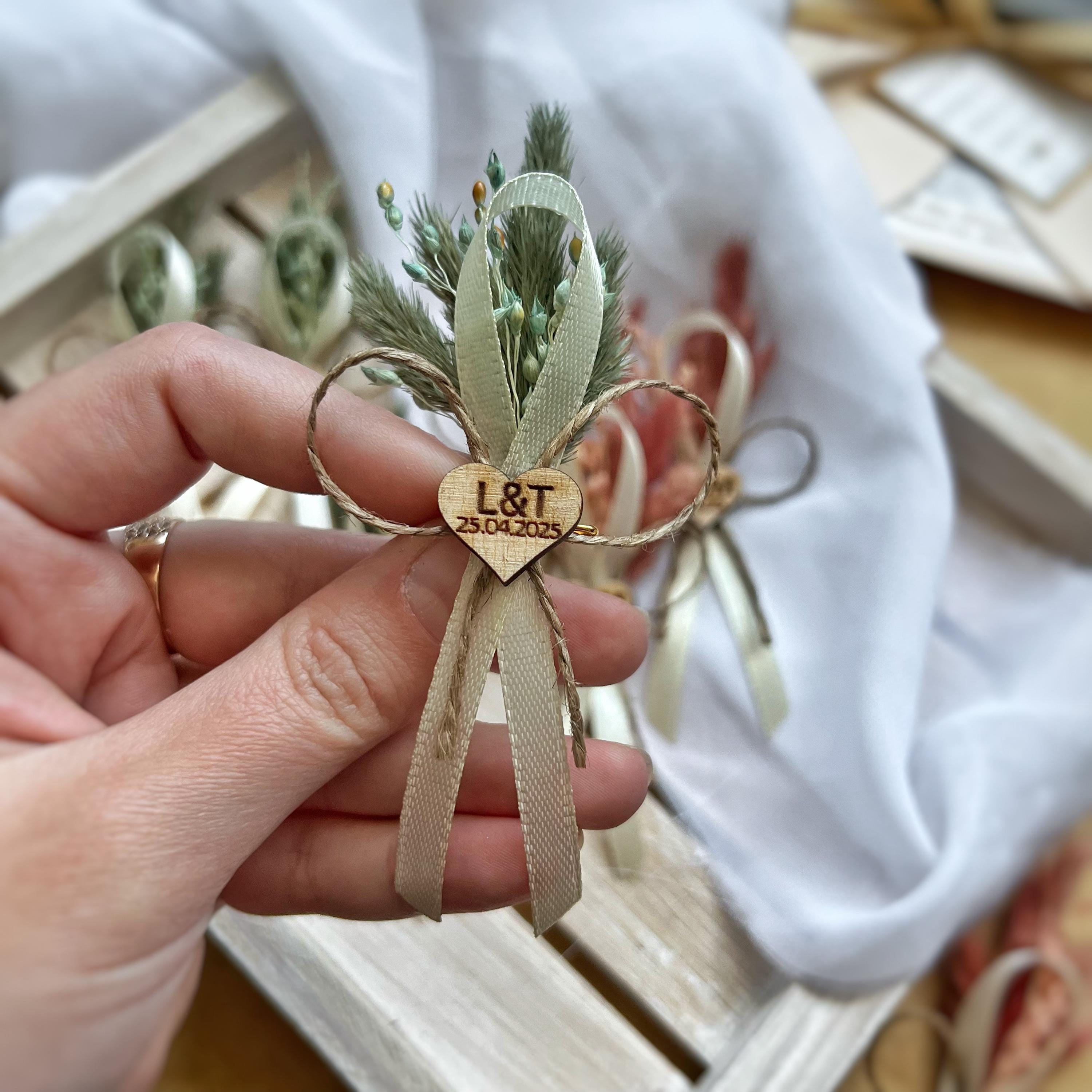 Set of 10 boutonnière Rustic boutonniere, dried flowers boutonnière Boutonniere for guests handmade wedding accessories Boho boutonnière