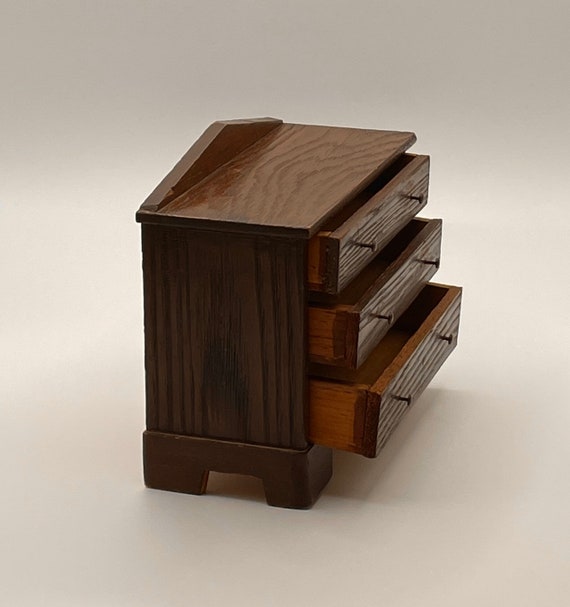Miniature Wooden Antique 3 Drawer Dresser Jewelry… - image 4