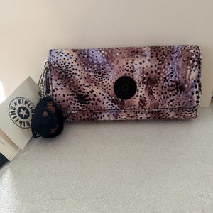 Cartera de pulsera grande estampada Rubi de Kipling