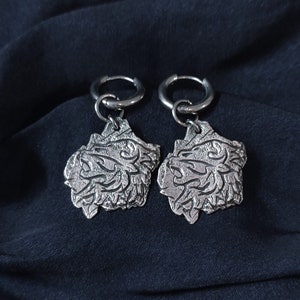 Silver Lion Hoop Earrings Potterhead Stone Textured