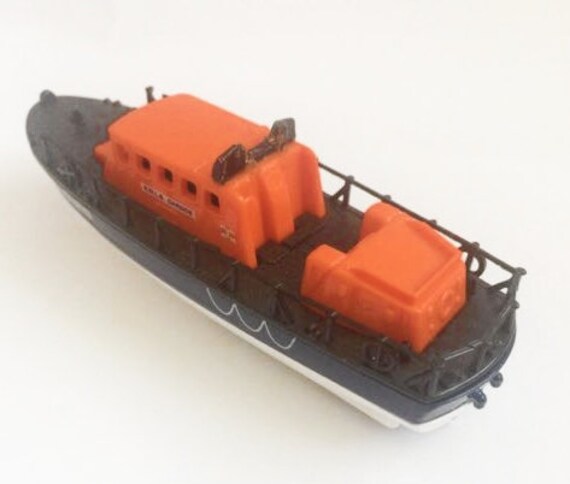 rnli toy boat