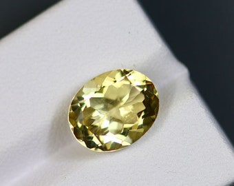 4.56 Ct Amazing World Rare_100 % Natural Unheated Yellow SCAPOLITE Gemstone !!