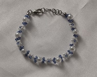Blue Beaded Pearl Daisy Bracelet, Bridal Floral Jewelry, glass Czech beads, seed bead bracelets