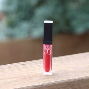 Bridgerton inspiriert! Ich brenne für dich! flüssiger, matter Lippenstift