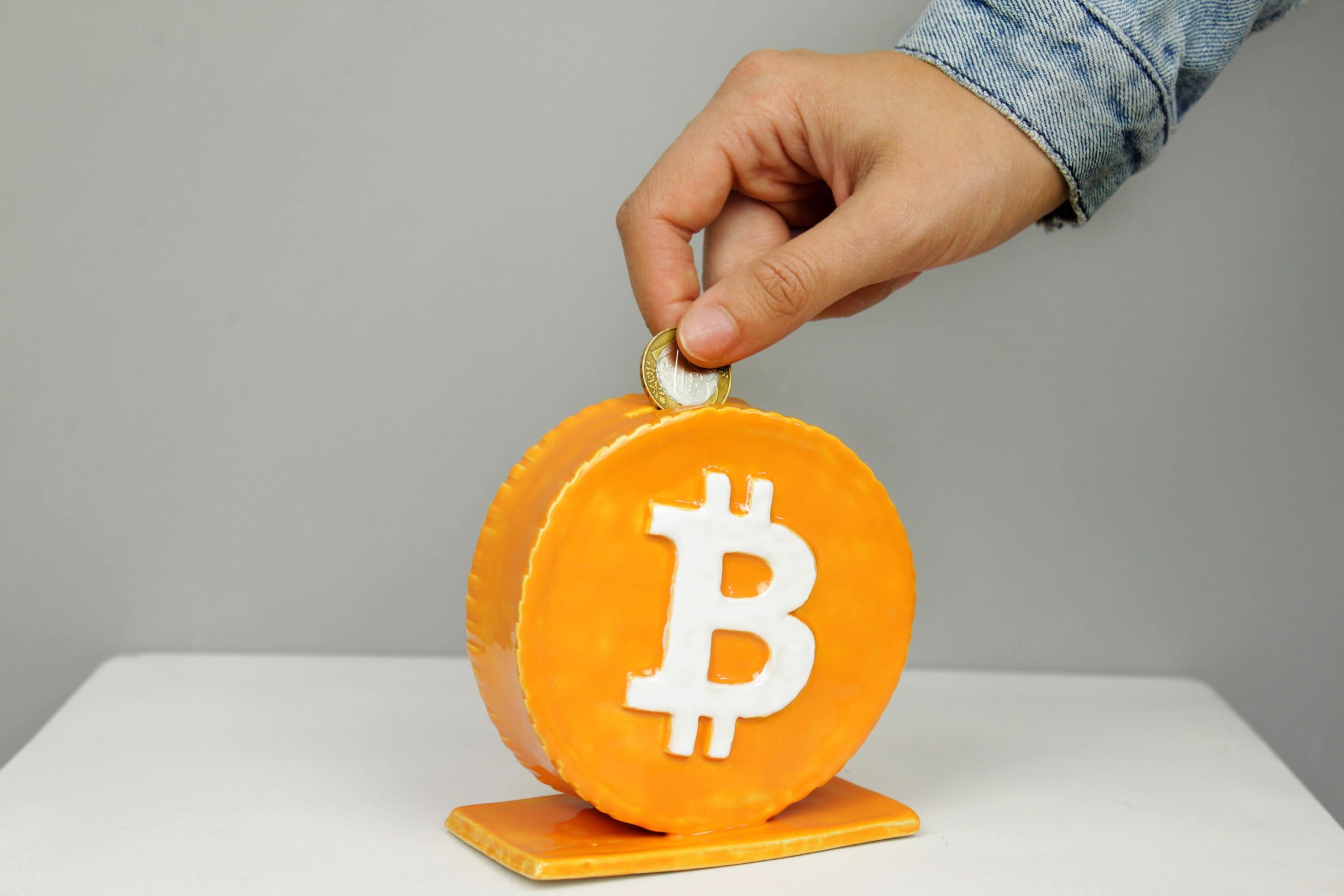 Bitcoin Piggy Bank, Bitcoin Coin, Adult Coin Bank, Money Box, Cryptocurrency,  Unique Piggy Bank, Crypto, Adult Piggy Bank, Ceramic Handmade - Etsy Israel