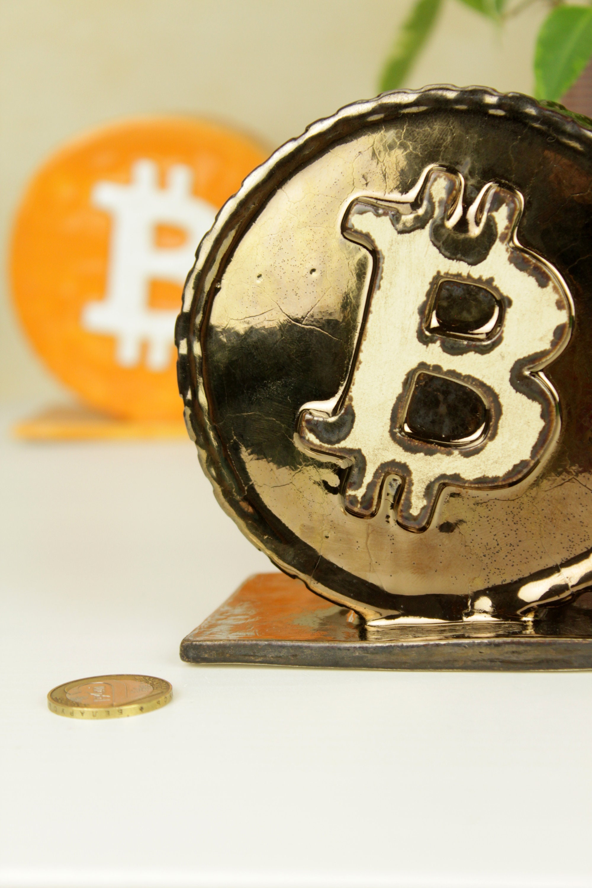 Bitcoin Piggy Bank, Bitcoin Coin, Adult Coin Bank, Money Box, Cryptocurrency,  Unique Piggy Bank, Crypto, Adult Piggy Bank, Ceramic Handmade - Etsy Israel