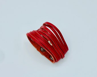 RED LEATHER CUFF