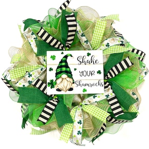 Shake your Shamrocks Wreath, Irish Gnome Wreath for Front Door Wreath, St Patricks Day Wreath, DIY Wreath Kit
