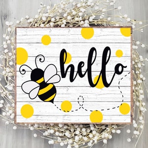 Hello Bumble Bee Sign - Bee Sign for Wreaths - Welcome Spring Summer Sign - Bumble Bee Wreath Sign
