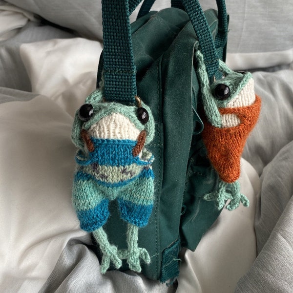 LIVRAISON GRATUITE et PERSONNALISÉE| Choisissez vos couleurs - Le Tote Bag Frog Friend (Par commandes) avec combinaison | Grenouille suspendue pour Tote Bag avec pot