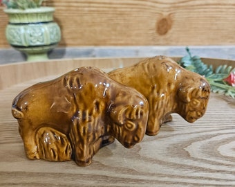 Vintage Ceramic Bison Salt and Pepper Shakers EC