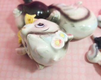 Vintage PY Japan Kitsch Ceramic Dancing Skunk Family Wall Decor