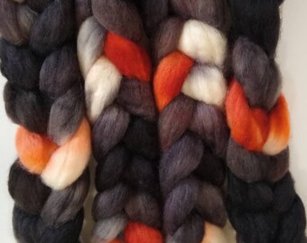 CHAOS 4oz braid of 100% bfl hand-dyed spinning fiber/roving/combed top