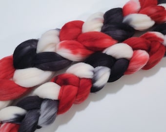 QUEEN OF HEARTS 4oz braid of 100% American Rambouillet hand-dyed spinning /roving/combed top