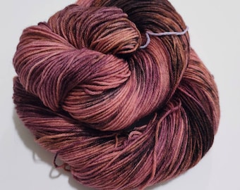 hand dyed yarn ~ ANTIQUE ROSES 100g Superwash 75/25 BFL/nylon washable fingering / sock yarn