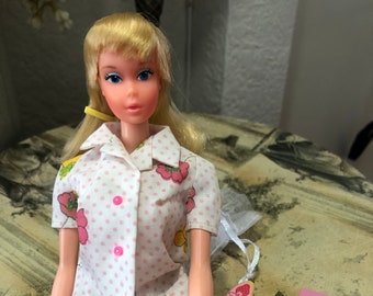 Sweet 16 Barbie wearing Sweet Dreams - Mod 1970’s - Vintage