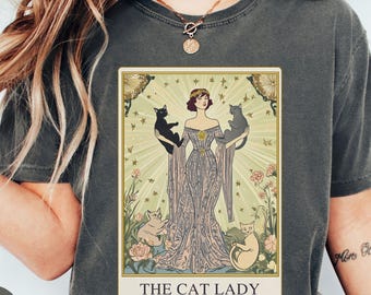 Comfort Colors® T-shirt met tarotkaart voor kattenliefhebbers, T-shirt met heksenachtige kattenvrouw, cadeau voor kattenmoeders, grappige Moederdagcadeaus voor kattenmoeders